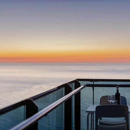 The Spot Apartments - Orbi Beach Tower Batoemi Buitenkant foto