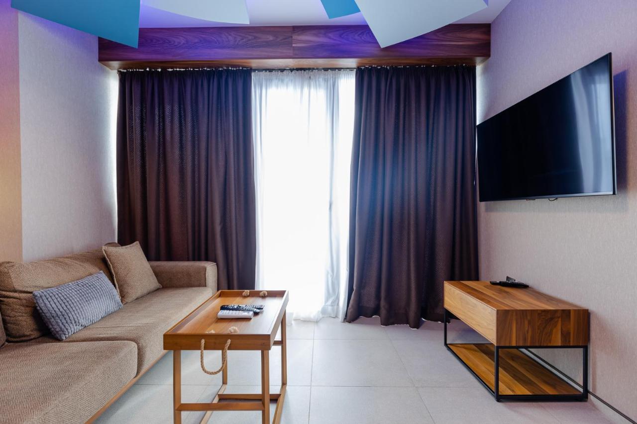 The Spot Apartments - Orbi Beach Tower Batoemi Buitenkant foto