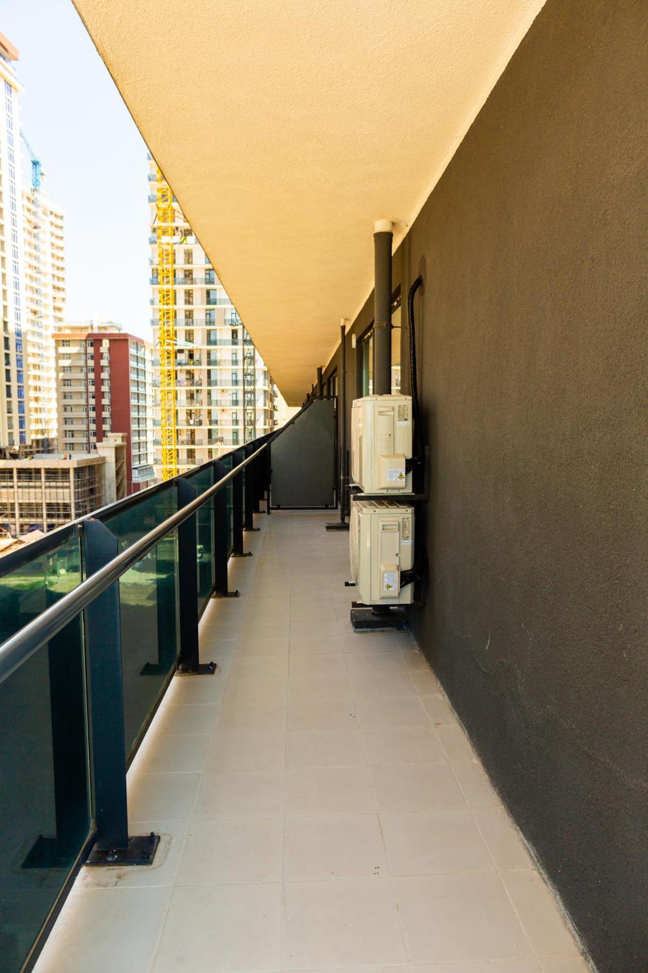 The Spot Apartments - Orbi Beach Tower Batoemi Buitenkant foto